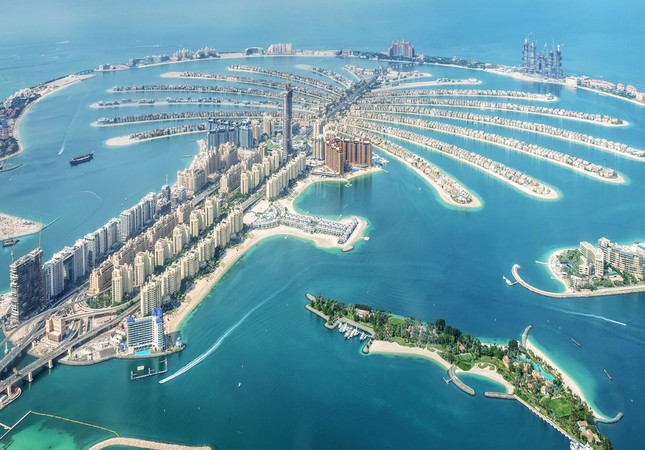 Một trong những nơi nổi tiếng của Dubai - đảo nhân tạo hình cây cọ Palm Jumeirah