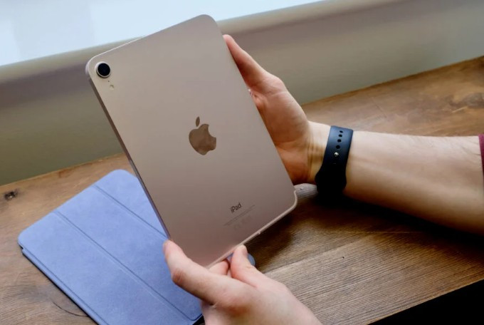 Apple-da-mang-su-tro-lai-cua-iPad-Mini-7