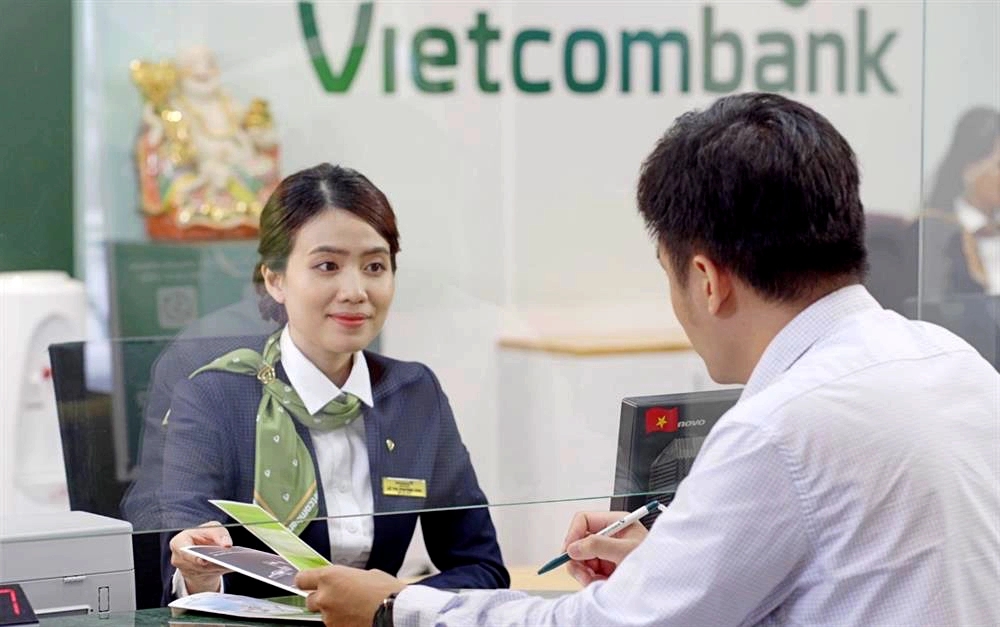 Chinh-phu-dau-tu-bo-sung-20-695-ty-dong-von-cho-ngan-hang-Vietcombank