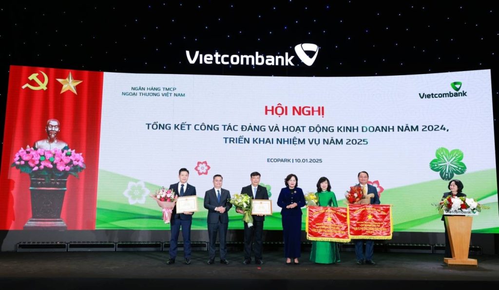 VCB Tin Bai Hoi Nghi