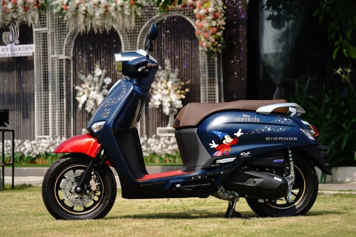 Honda Giorno Disney Fantasia lên kệ tại Việt Nam với 10 chiếc độc quyền 2 honda-giorno-gioi-han