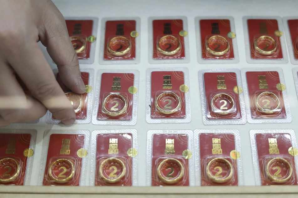 Sự tăng giá của vàng không chỉ phản ánh tâm lý né tránh rủi ro mà còn chịu ảnh hưởng từ các yếu tố kinh tế vĩ mô
