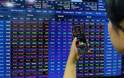 LPBank triệu tập ĐHĐCĐ bất thường, miễn nhiệm thành viên - 60s Hôm Nay