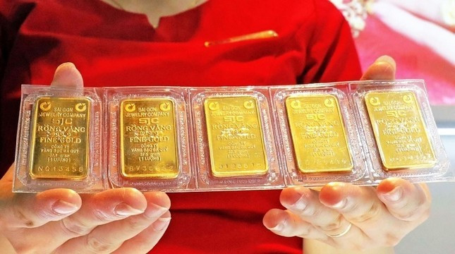 Giá vàng 21/10/25 chạm ngưỡng 88 triệu đồng/lượng