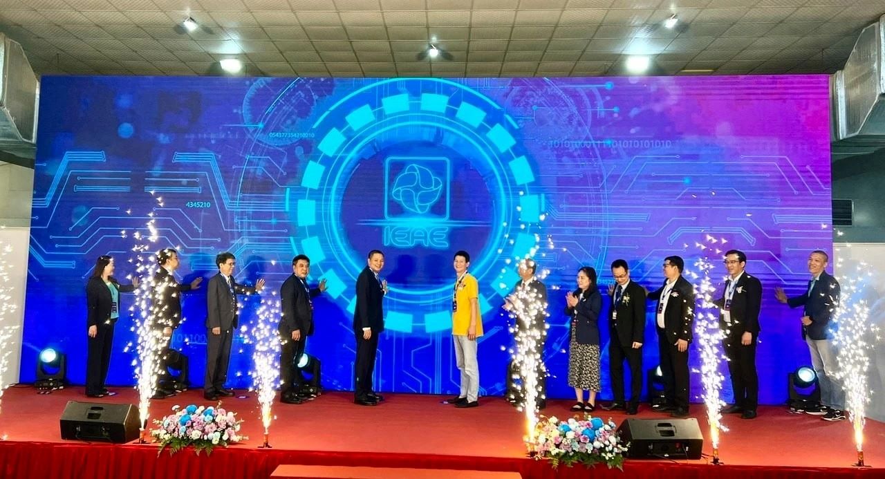 Triển lãm IEAE: Hơn 260 đơn vị "đổ bộ" Hà Nội, khám phá công nghệ thông minh 3 triển lãm