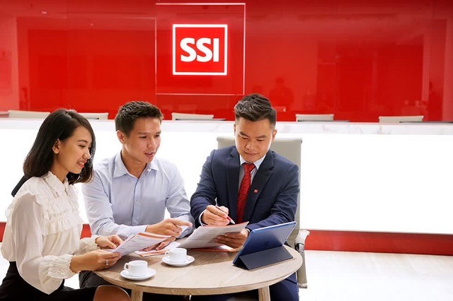 Chứng khoán SSI đạt lãi ròng gần 750 tỷ đồng trong quý III/2024, tăng trưởng 11% 2 chứng khoán