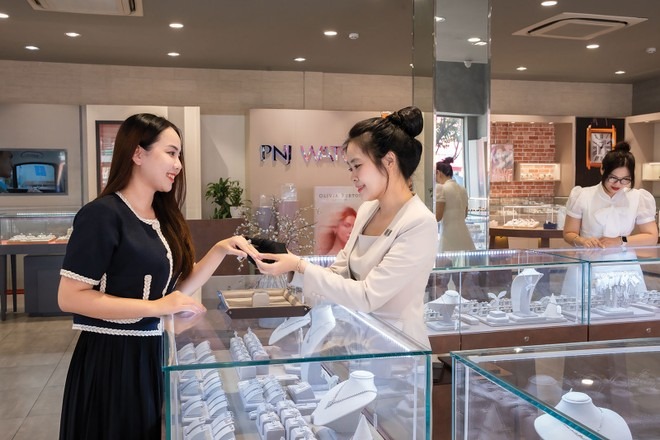 Cổ phiếu PNJ được khuyến nghị tăng tỷ trọng với giá mục tiêu 110.000 đồng 3 Cổ phiếu 60shomnay
