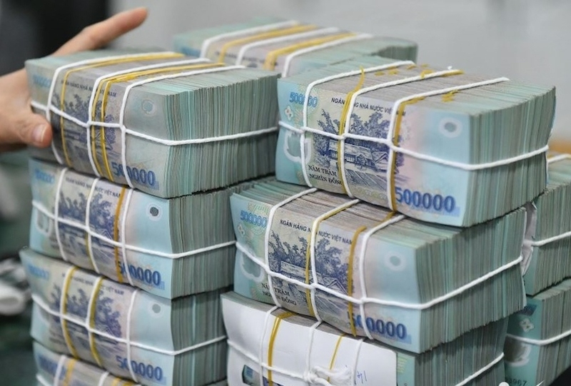 Lợi nhuận Big 4 ngân hàng khả quan, Vietcombank "đau đầu" với thoái vốn ngoài ngành 1 Theo báo cáo của Chính phủ, bức tranh tài chính của nhóm Big 4 ngân hàng về quản lý, sử dụng vốn nhà nước khả quan thương mại nhà nước