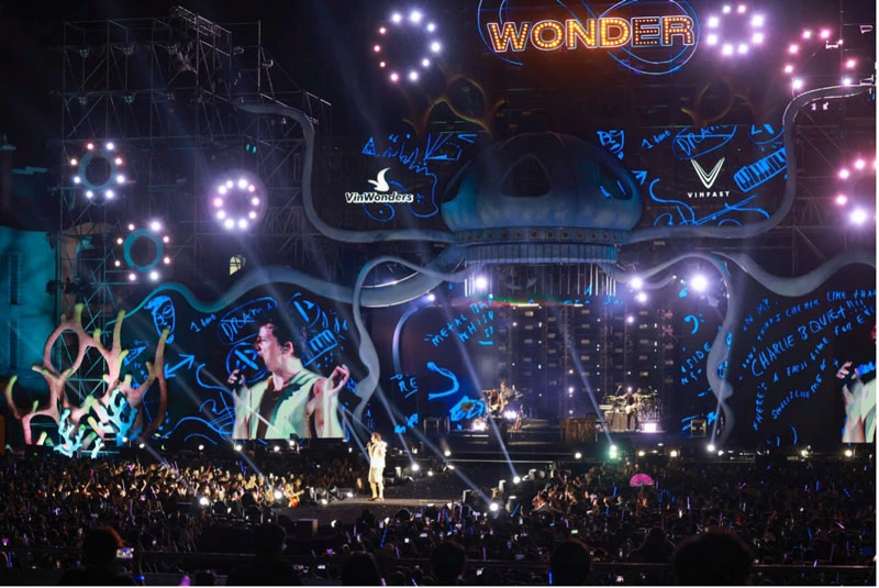 8WONDER Giới Thiệu Đến Thế Giới Một Việt Nam An Toàn, Phồn Thịnh Và Hiện Đại