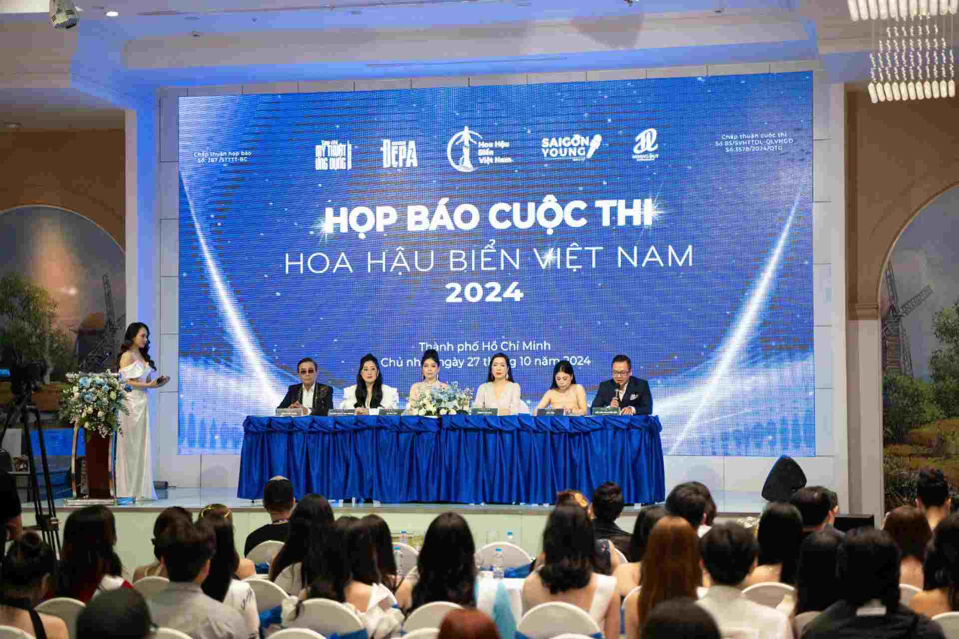 Hoa hậu Biển 2024 lan tỏa thông điệp bảo vệ môi trường với chủ đề “Vì biển xanh ngày mai”