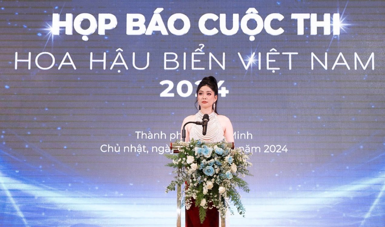 Hoa hậu Biển 2024 lan tỏa thông điệp bảo vệ môi trường với chủ đề “Vì biển xanh ngày mai” 3 chu-tich-cuoc-thi-hoa-hau-bien-phat-bieu