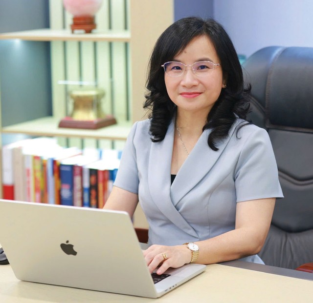 Để ngân hàng thuận lợi trong hỗ trợ khách hàng chịu thiệt hại bởi bão số 3 3 tong-giam-doc-ngan-hang-SHB