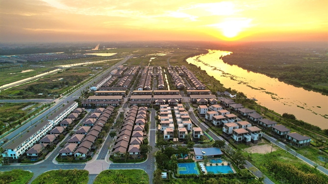 nam long