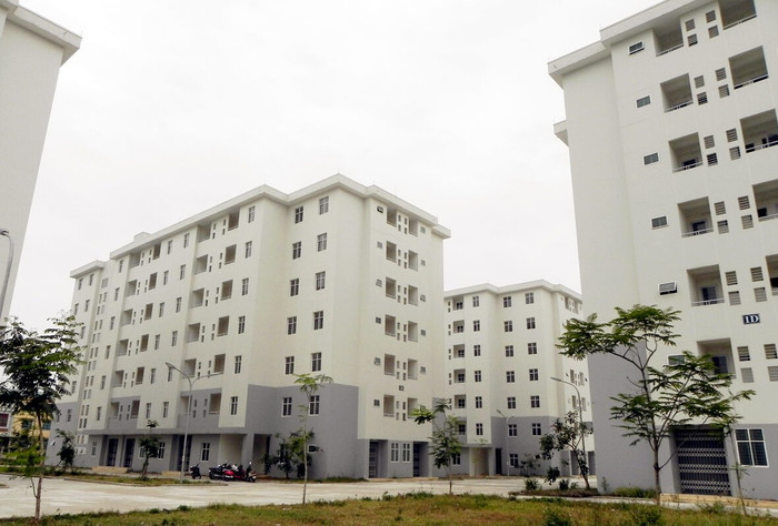 giá nhà đất tại Hà Nội và TP.HCM đã tăng lên mức cao chưa từng có, người dân thu nhập thấp khó mua