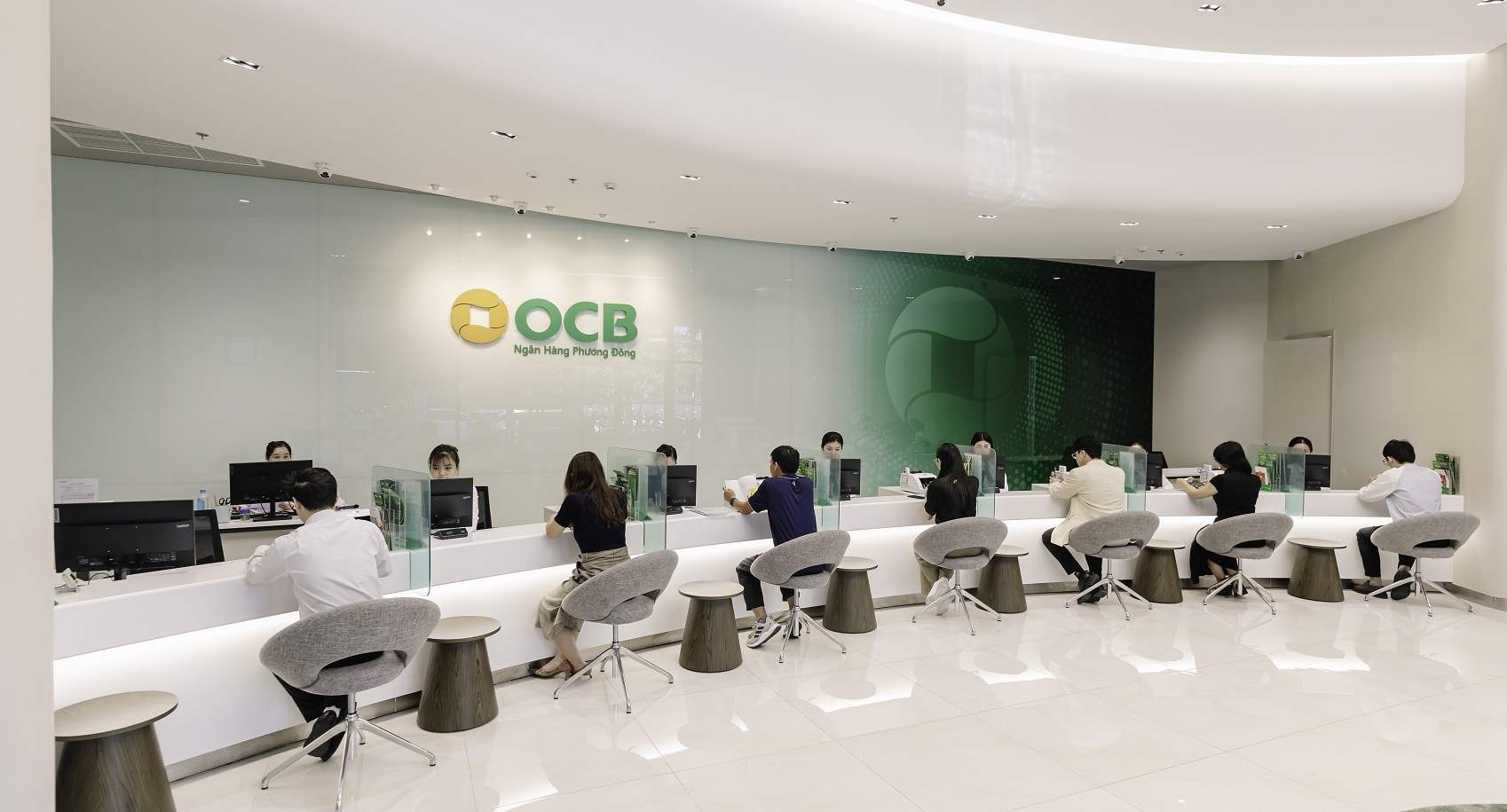 OCB huy động 21.300 tỷ đồng từ trái phiếu, mua lại hàng nghìn tỷ đồng 1 ngan-hang-ocb