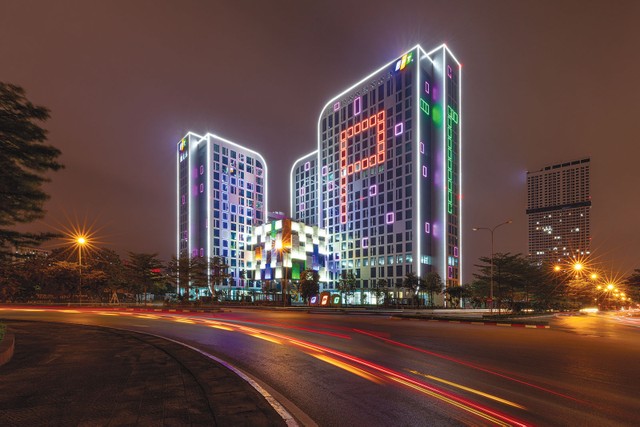 Nhờ ESG doanh nghiệp có cơ hội thu hút từ thị trường hàng trăm tỷ USD 2 FPT là một trong những doanh nghiệp Việt Nam đi đầu trong việc triển khai ESG