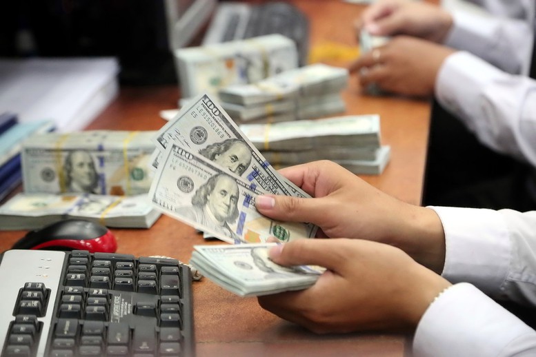 Thông Tư Mới Cho Mức Lãi Suất Tiền Gửi Bằng Đô La Mỹ