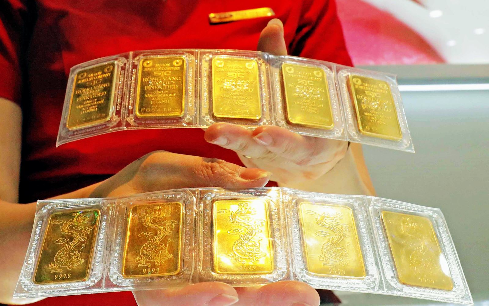 Vàng SJC Tăng Vọt 500.000 Đồng, Ngược Chiều Vàng Thế Giới