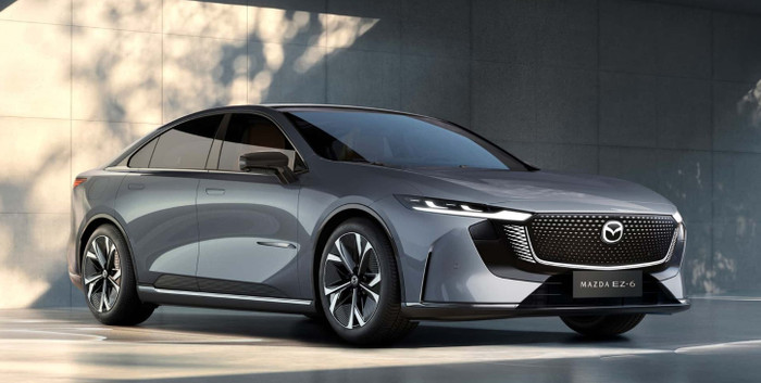 Mazda trình làng mẫu sedan điện - 60s hôm nay