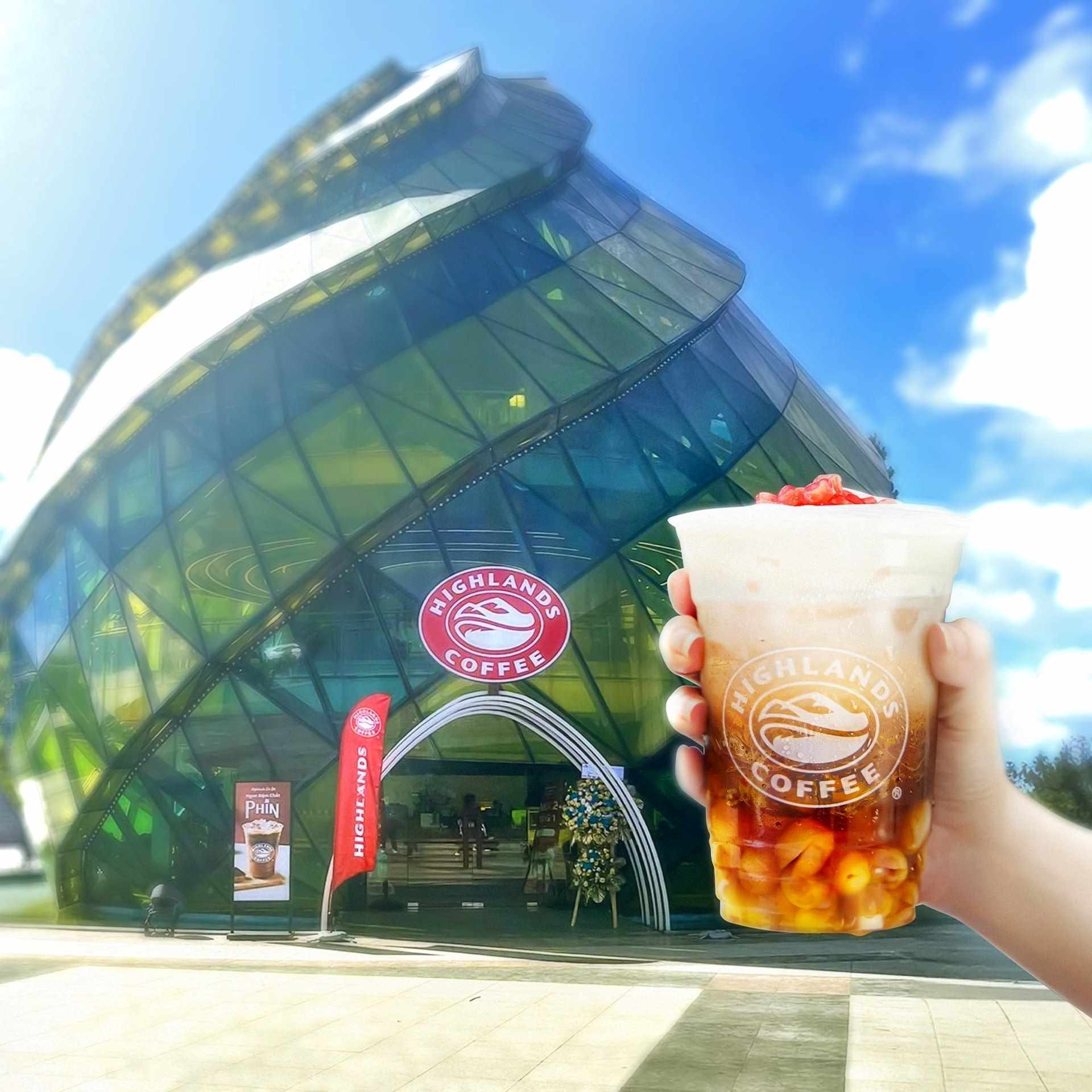 Thị trường F&B: Cuộc đua "nghẹt thở" giành thị phần của các ông lớn 2 thị trường f&b