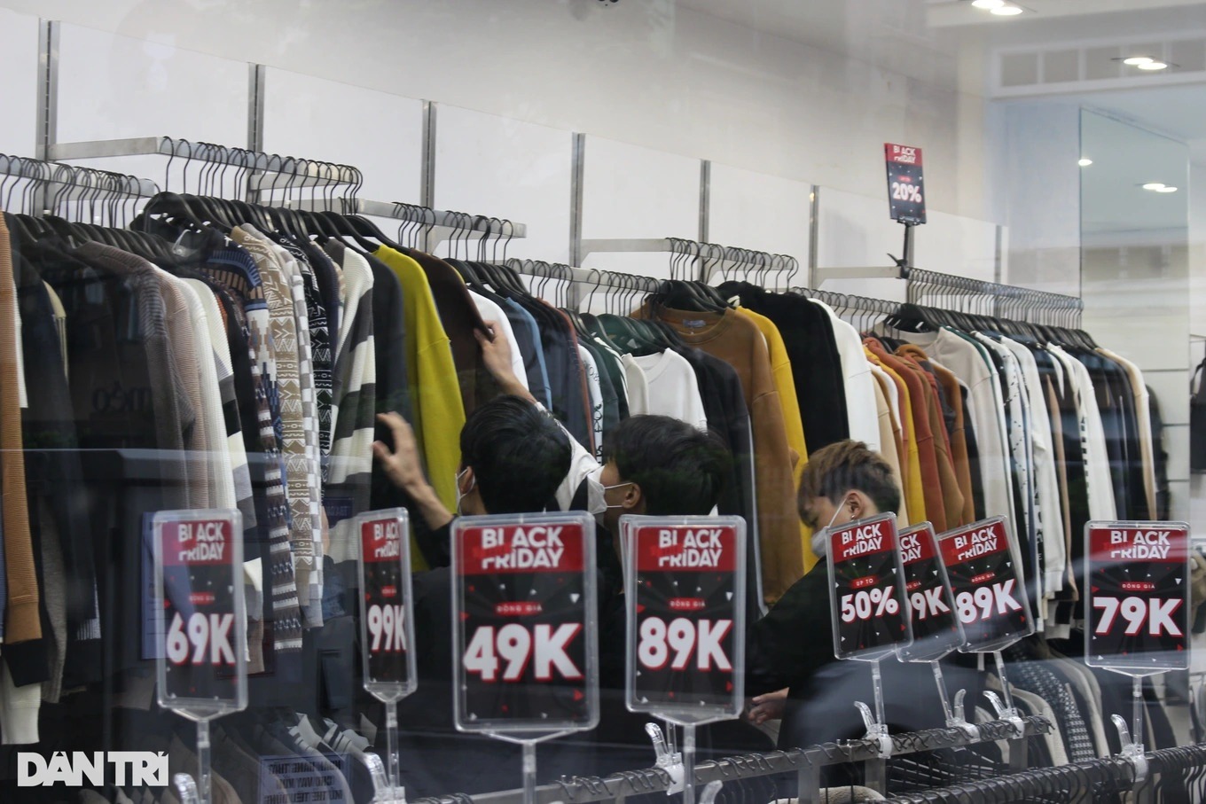 Black Friday tại Việt Nam: Vì sao ngày hội mua sắm dần mất sức hút? 3 Black Friday