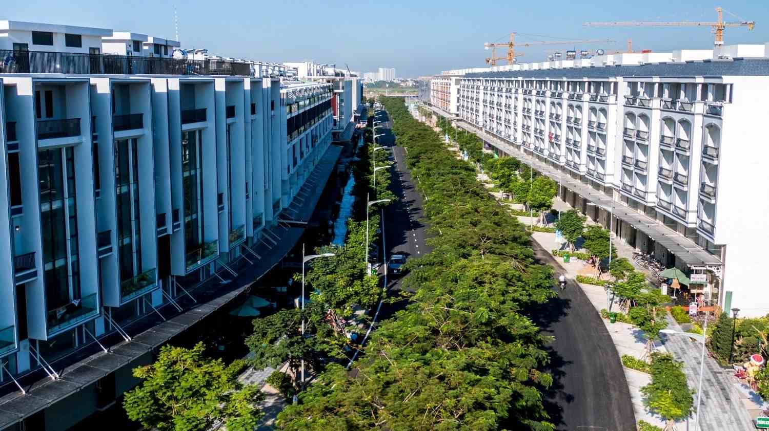 Bất động sản vùng ven: Giao dịch tăng 50% trong quý III/2024 nhờ hạ tầng phát triển 2 bất động sản