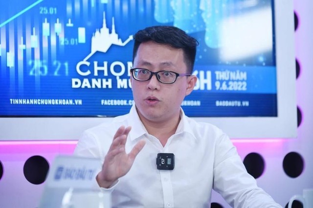 Chứng khoán Việt Nam trước cơ hội phục hồi: VN-Index có khả năng tiến lên vùng 1.260 – 1.270 điểm? 2 chứng khoán việt nam