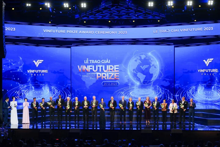 Tuần lễ Khoa học Công nghệ VinFuture 2024: Bứt phá Kiên cường từ 4 - 7/12 2 Các chủ đề của của Vinfuture hứa hẹn tạo ra làn sóng đầu tư mới vào các lĩnh vực tiềm năng