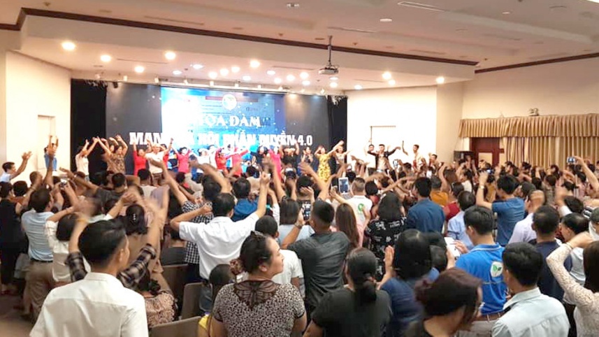 Thời hoàng kim tàn lụi, doanh nghiệp đa cấp đối mặt sụp đổ 2 Nhiều doanh nghiệp đa cấp đã lần lượt tuyên bố dừng hoạt động