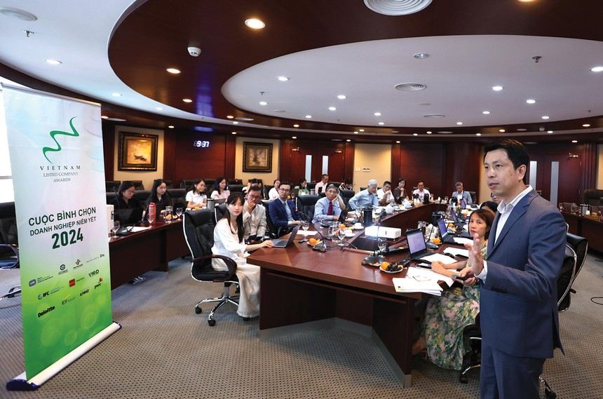 Khuyến khích doanh nghiệp niêm yết áp dụng các thực tiễn quản trị tiên tiến 2 cuoc thi doanh nghiep niem yet
