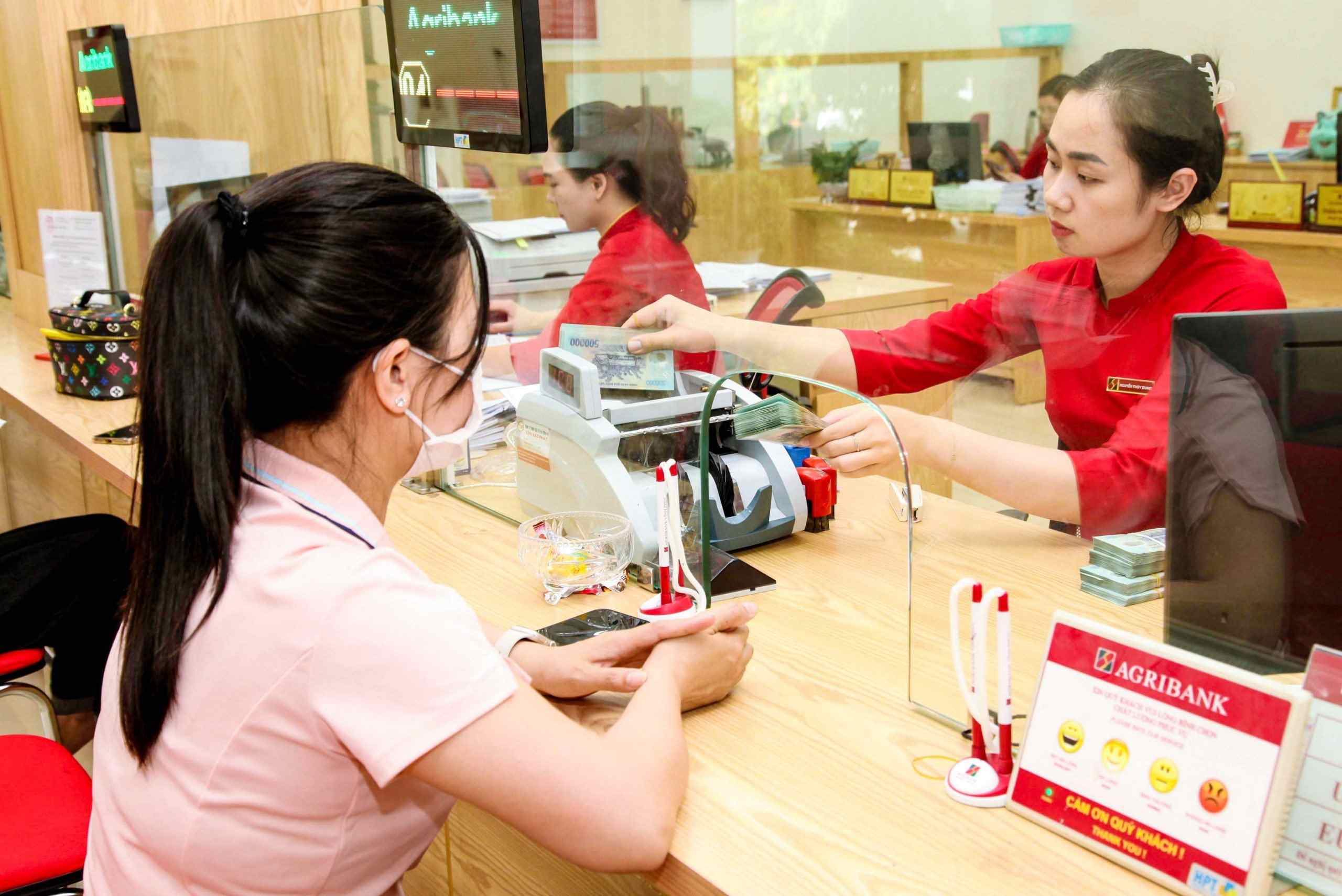 NHNN chỉ đạo giảm lãi suất cho vay, ổn định lãi suất tiền gửi 1 lãi suất cho vay và tiền gửi