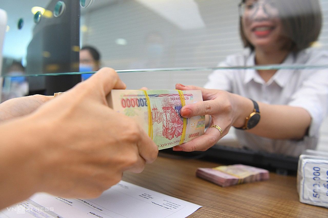 lãi suất tiền gửi