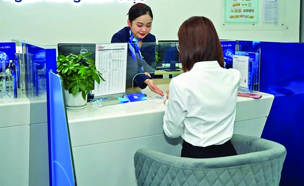 Lãi suất vẫn duy trì ổn định ở mức thấp 1 Lãi suất gửi tiền ổn định trên thị trường