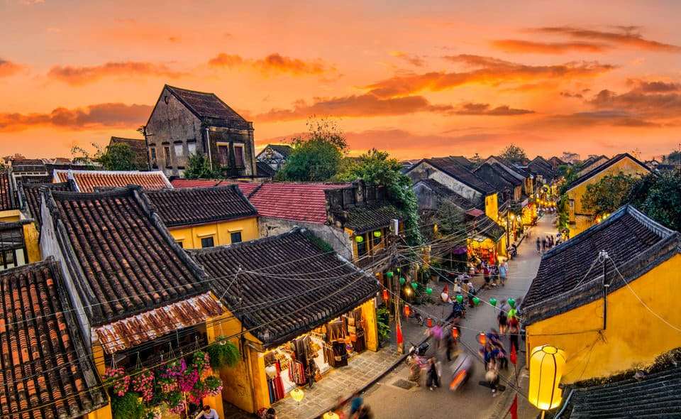 Giá Trị Di Sản Văn Hóa Từ Trái Tim Đến Hành Động 2 Hội An chào đón 25 năm được công nhận Di sản Văn hóa Thế giới