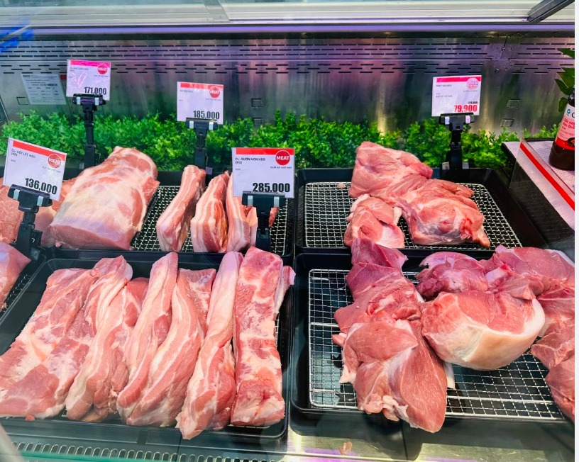 Giá thịt lợn lập đỉnh 68.000 đồng/kg, dự báo tiếp tục tăng trước Tết Ất Tỵ 1 giá thịt lợn