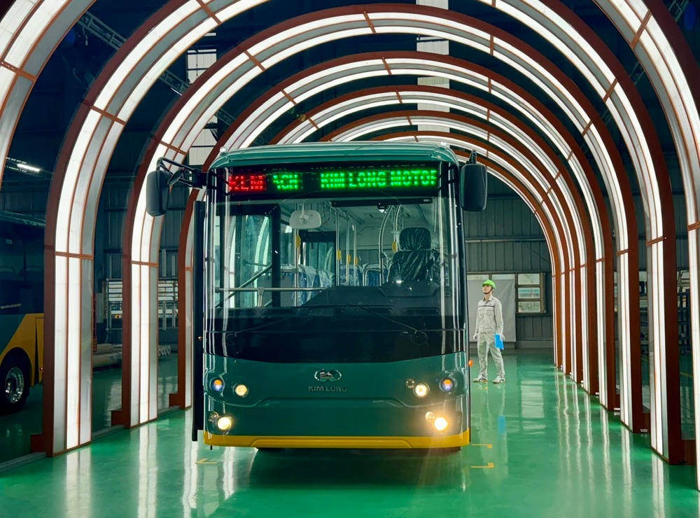 Xe Buýt Gom: 17 Tuyến Và 150 Phương Tiện Sẵn Sàng Kết Nối Metro Số 1 2 xe buýt