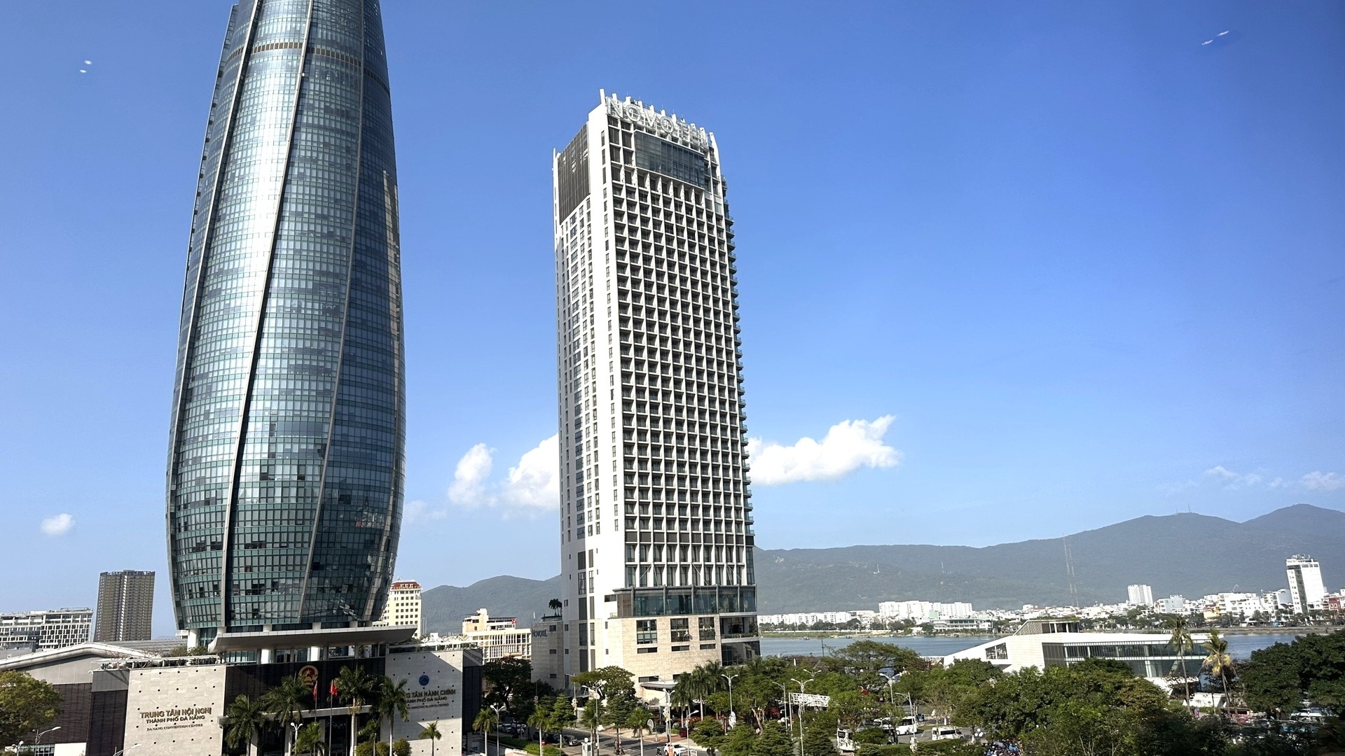 Bất động sản 2024: 10 điểm nhấn nổi bật tạo đà phát triển mạnh mẽ 3 bất động sản