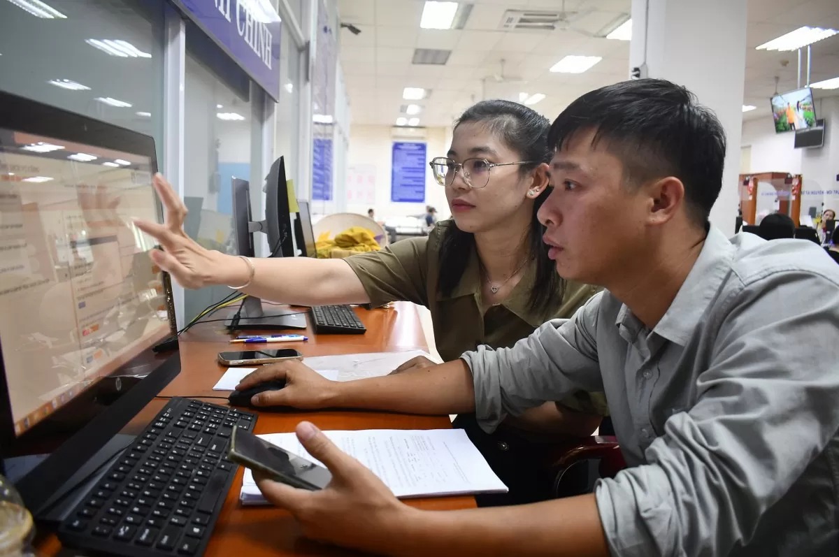 Dịch vụ công trực tuyến: Hướng tới mục tiêu 70% người dân trưởng thành sử dụng vào năm 2030 3 dịch vụ công