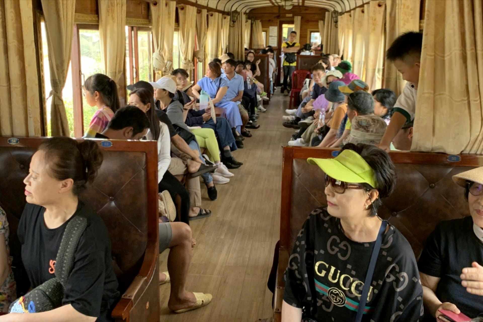 Đà Lạt tổ chức biểu diễn âm nhạc miễn phí trên tàu cổ mừng Festival hoa 2025 2 đà lạt