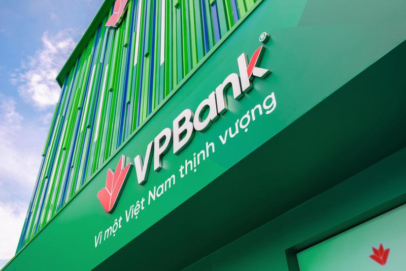 VPBank phủ 3.000 điểm giao dịch, Techcombank mở 2.000 tài khoản/ngày nhờ hợp tác bán lẻ 1 Ngân hàng VPBank hợp tác với Thế Giới Di Động, biến 3.000 cửa hàng thành điểm giao dịch tài chính. Ảnh: VPBank