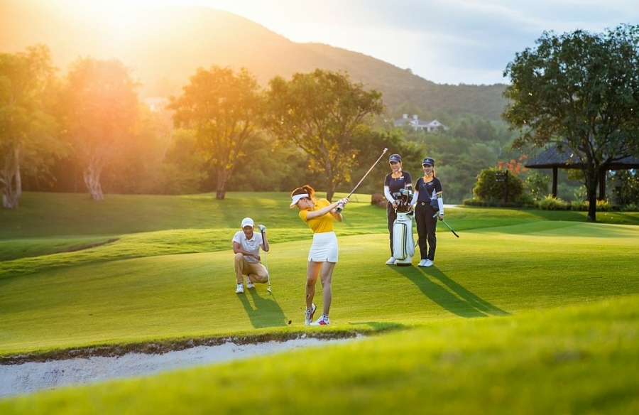 Bước tiến mới trên bản đồ golf Việt: Phú Long hợp tác cùng Tập đoàn 54 3 Sự hợp tác giữa Phú Long và Tập đoàn 54 được kỳ vọng sẽ phần nào thúc đẩy thị trường golf Việt Nam thêm phát triển trong tương lai. Ảnh minh họa