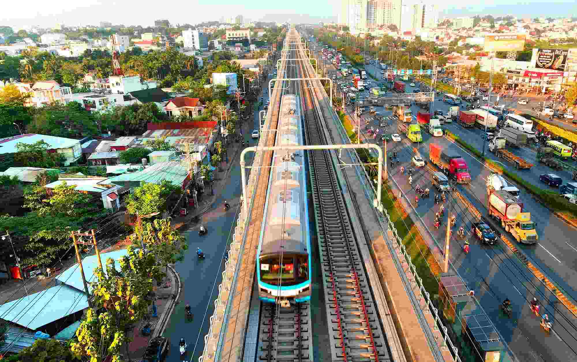 Tuyến Metro Bến Thành - Suối Tiên chính thức vận hành sau 17 năm chờ đợi 2 Tuyến metro