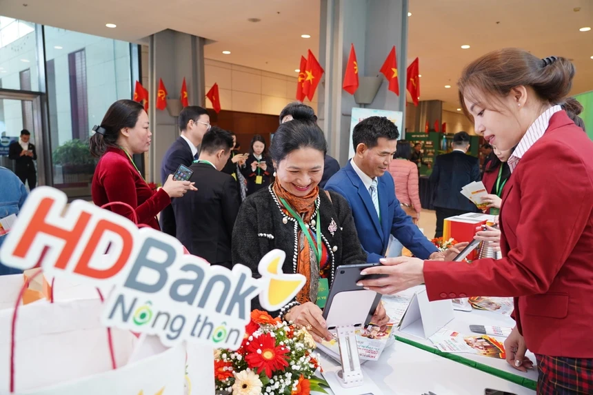 cổ phiếu ngân hàng HDBank