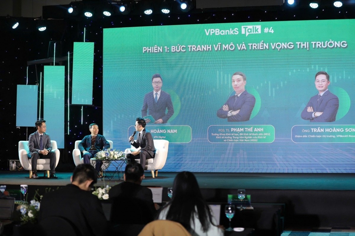 Yếu tố giúp nâng hạng thị trường chứng khoán và cổ phiếu “vàng” nên đầu tư 2 Hội thảo VPBankS Talk 04 với chủ đề “Vững vàng vượt sóng gió”