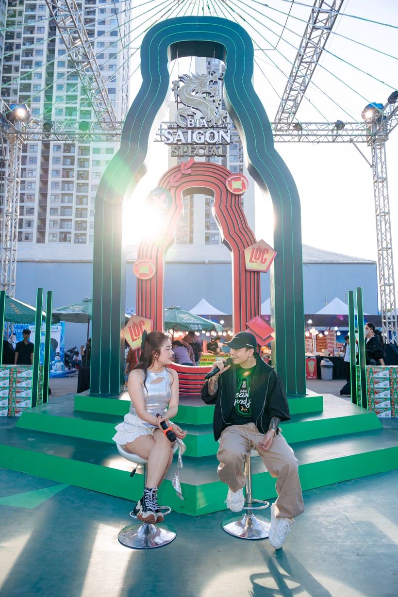 Đại nhạc hội 8WONDER Winter cùng Bia Saigon Special 