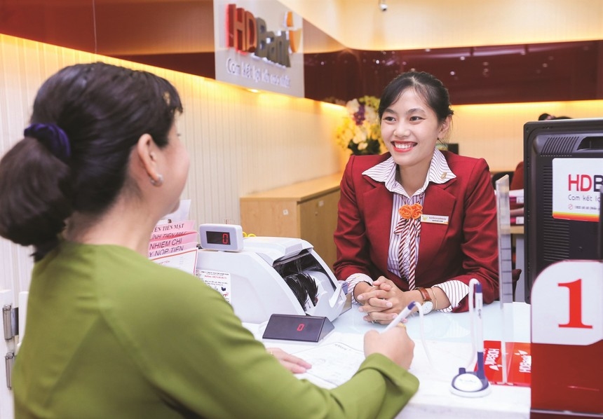 Làn sóng tăng vốn ngân hàng, HDBank "cưỡi sóng" lãi hơn 16.000 tỷ 1 tăng vốn điều lệ