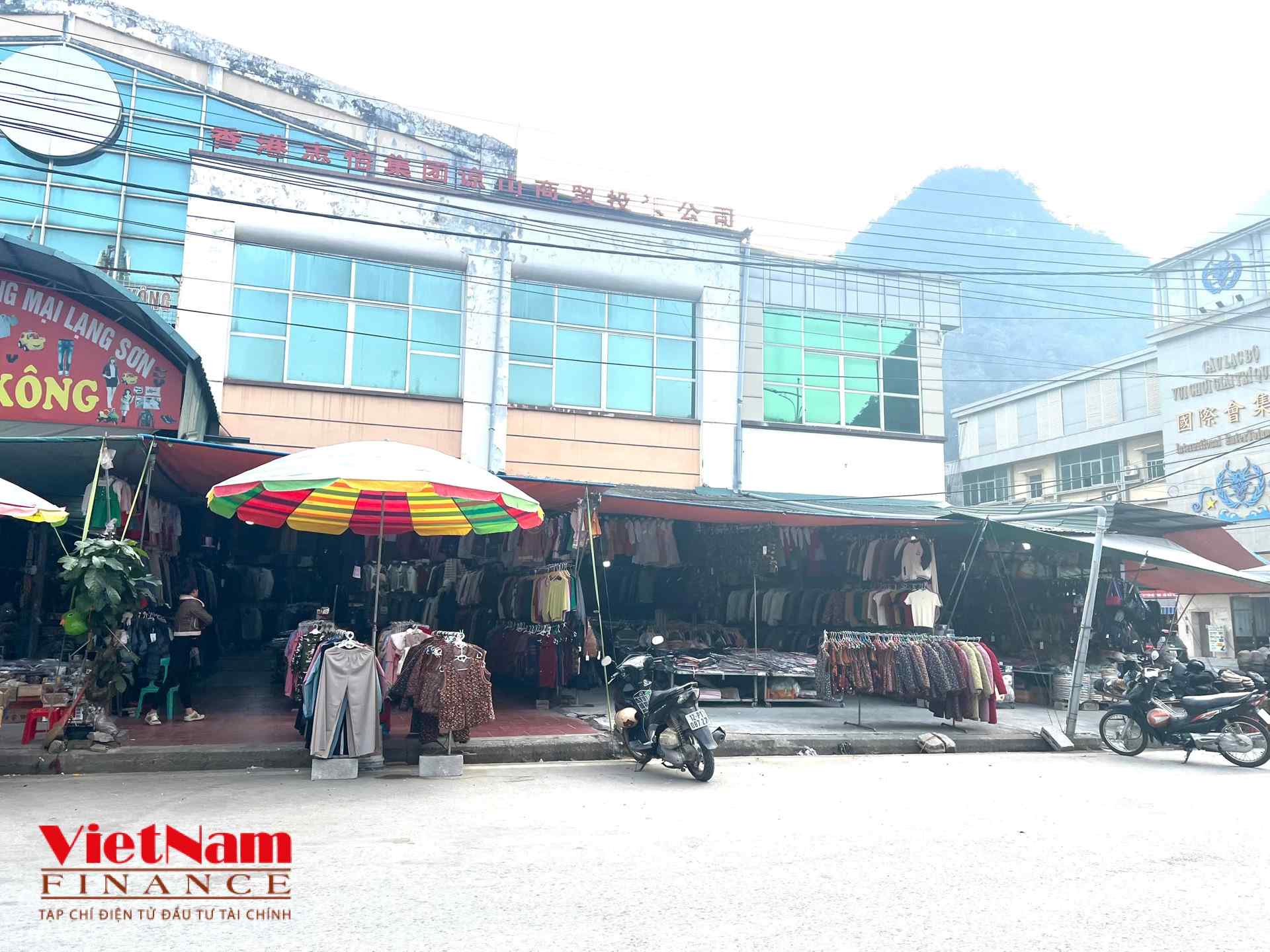 Chợ Tân Thanh: Từ 'thiên đường' sắm Tết đến khung cảnh ế ẩm sau đại dịch 2 chợ tân thanh