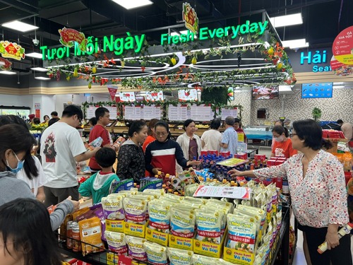 Tiêu dùng Tết tăng mạnh, siêu thị đẩy mạnh nguồn hàng và khuyến mãi 2 Tiêu dùng tết 60shomnay