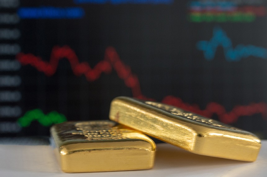 Giá vàng hôm nay 14/1 USD tăng cao kỷ lục, vàng tụt dốc 1 giá vàng hôm nay