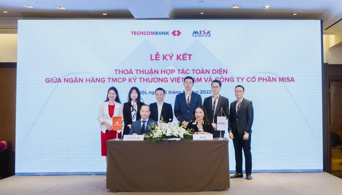 Số hoá, bước đột phá giúp doanh nghiệp dễ dàng tiếp cận nguồn vốn 2 Techcombank và MISA đã hợp tác để xây dựng một luồng số hóa cho vay hoàn toàn mới. Ảnh: Techcombank